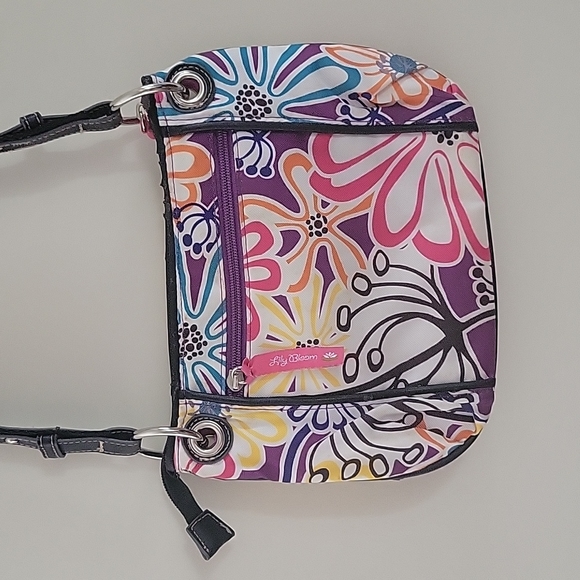 Lily Bloom Floral Kyra Ring Crossbody Bag - Picture 5 of 14